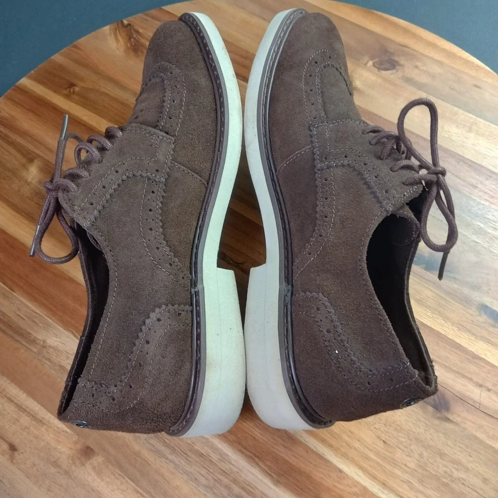 Levi's Suede Leather Wingtip Shoes Mens‎ Sz 10.5 Brown Dress Casual Oxfords